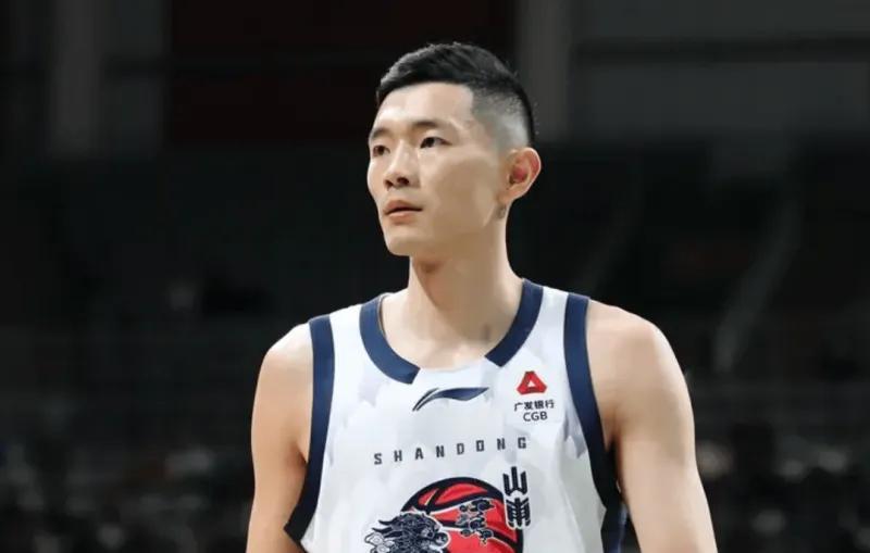 vsports体育-山东崩了N年的三分终于有救了！王证搭配陈林坚，空间+威慑力拉满